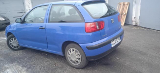 Sprzedam seata ibizę w doskonałym stanie mimo upływu lat!