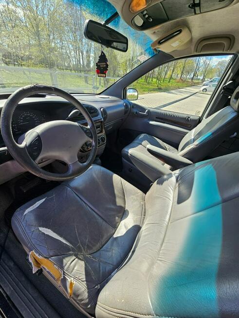 Chrysler Grand Voyager LPG - 6os - automat Głogów - zdjęcie 6