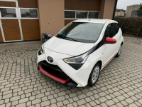 Toyota Aygo 1,0 72KM  Klimatyzacja Orzech - zdjęcie 2