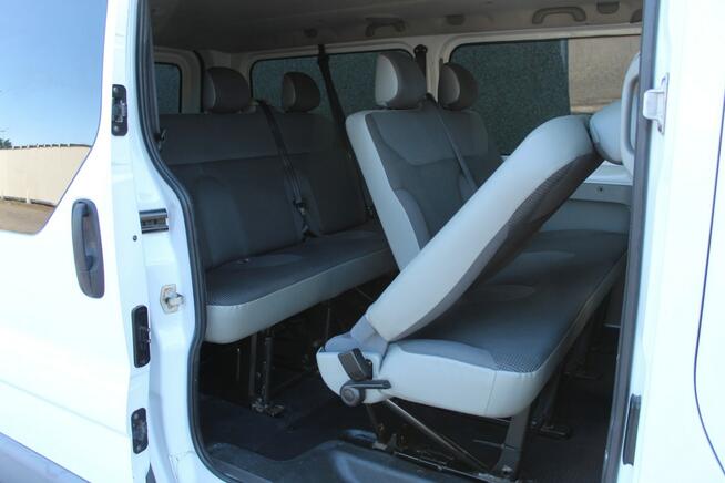 Opel Vivaro 2.0 CDTi Long L2H1 Klima Lubań - zdjęcie 12