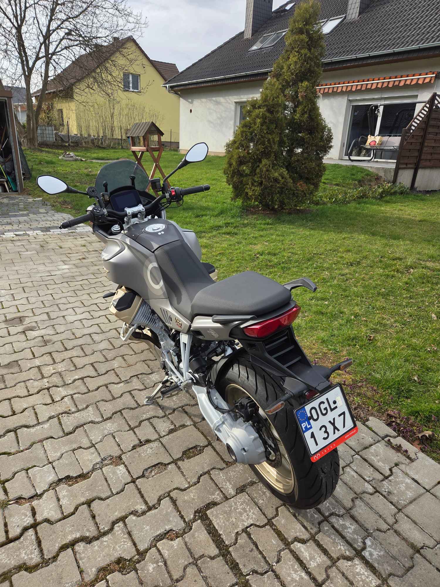 Sprzedam motocykl Moto Guzzi V100 Mandello Szymiszów - zdjęcie 4