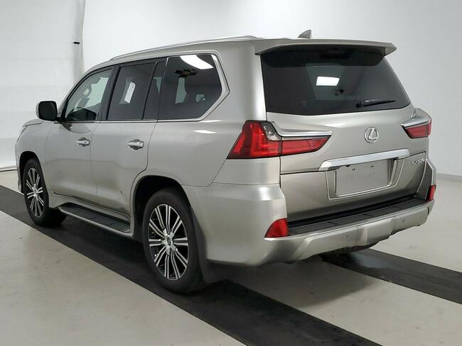 Lexus LX570 5.7 L automat Katowice - zdjęcie 6