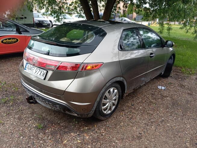 Syndyk sprzeda udział ½ w samochodzie Honda Civic, 2006 r. Mikołajki - zdjęcie 2