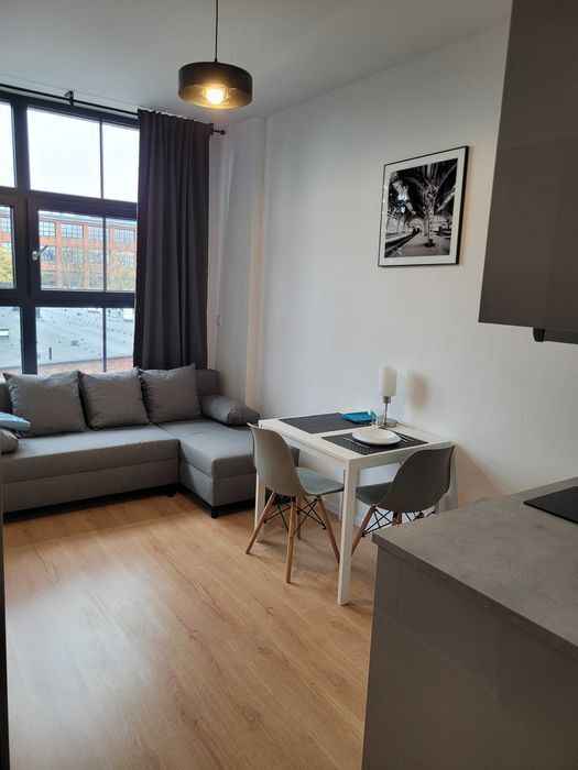 1pok, 19met, Okolice Okulickiego WINDA/2022 (Wrocław) Psie Pole - zdjęcie 2