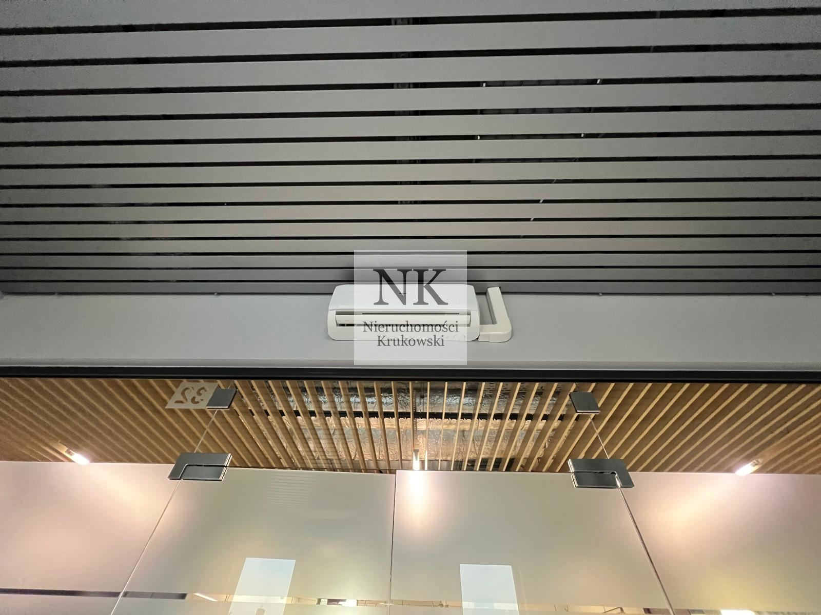 lokal w Pasażu Królewieckim do wynajęcia od już Fabryczna - zdjęcie 9