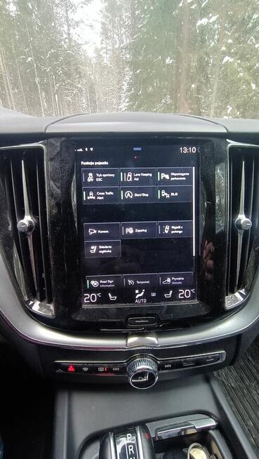 Sprzedam Volvo XC60 T6 AWD Momentum Białystok - zdjęcie 6