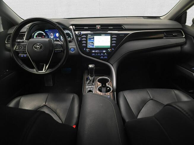 Toyota Camry Komorniki - zdjęcie 9