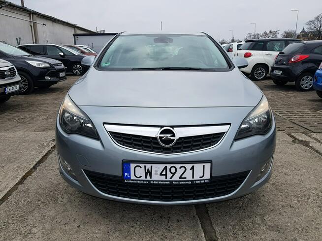Opel Astra 1,4 Turbo Benzyna Klimatronik Zarejestrowany Włocławek - zdjęcie 2