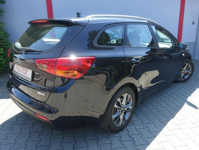 Kia Cee'd 1,4i                  Rezerwacja Częstochowa - zdjęcie 6