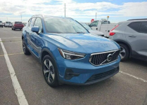 Volvo XC 40 Bogata wersja wyposażenia / AWD / niski przebieg Białystok - zdjęcie 3