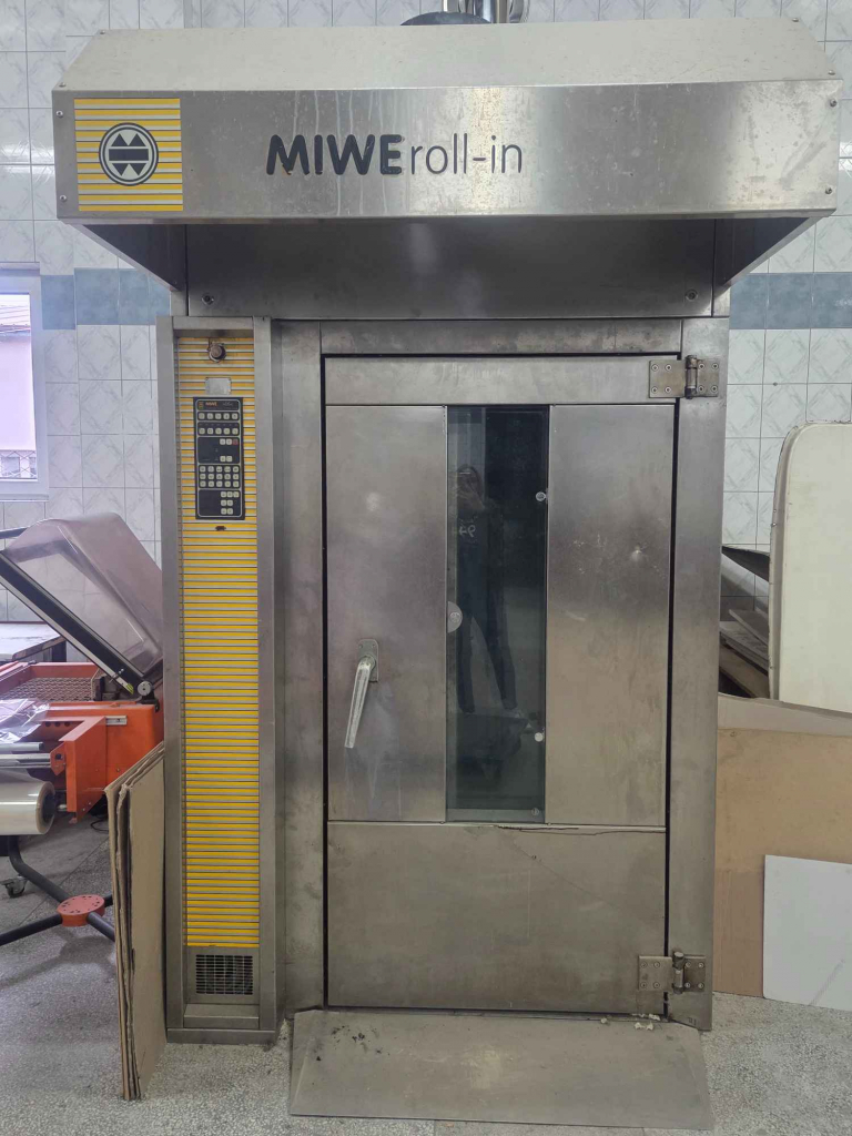 Piec piekarniczy wózkowy, obrotowy Miwe ROLL + komin + Tarnów - zdjęcie 1