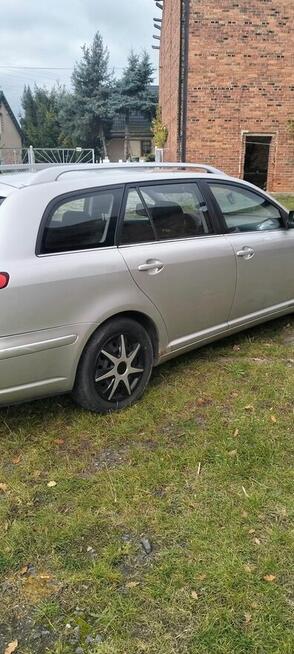 Sprzedam Toyota Avensis kombi 2.0d D4D Lubin - zdjęcie 7