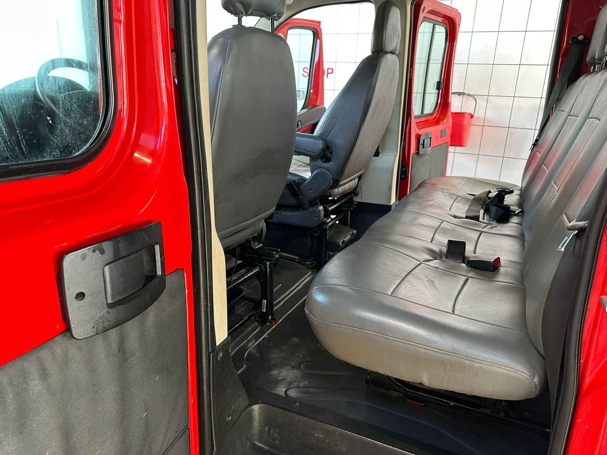 Sprzedam samochód Peugeot Boxer 2.2 HDi z 2021 roku Nowa Huta - zdjęcie 6