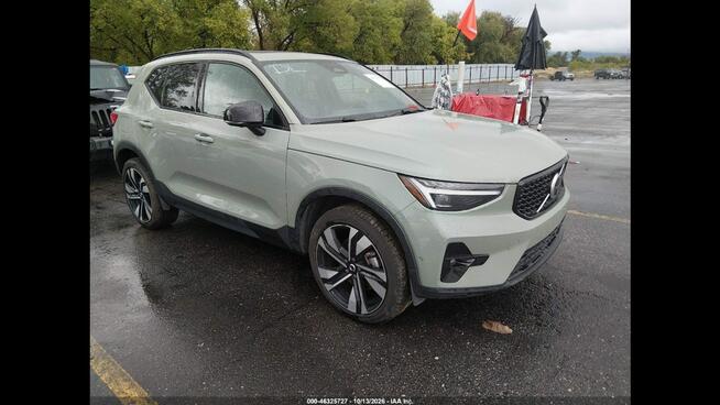 Volvo XC 40 ULTIMATE DARK THEME / AWD / B5 / niski przebieg Warszawa - zdjęcie 1