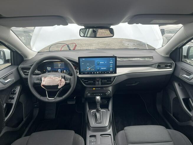 Ford Focus Automat  Kamera Podgrzewane: Szyba, fotele, kierownica Gliwice - zdjęcie 9