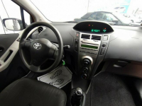 Toyota Yaris Racibórz - zdjęcie 12