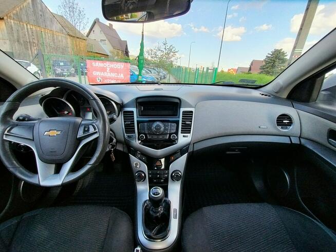 Chevrolet Cruze 1,8 140KM*Sedan* Harklowa - zdjęcie 8