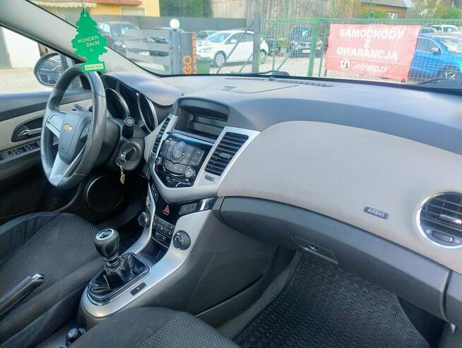 Chevrolet Cruze 1,8 140KM*Sedan* Harklowa - zdjęcie 10