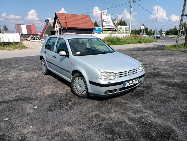 Volkswagen Golf 1.4 98r Tarnów - zdjęcie 1