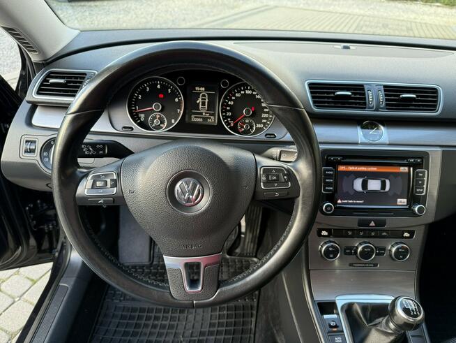 Volkswagen Passat 1,8 TSI 160KM  Klimatronik  Xenony  2xPDC Orzech - zdjęcie 11