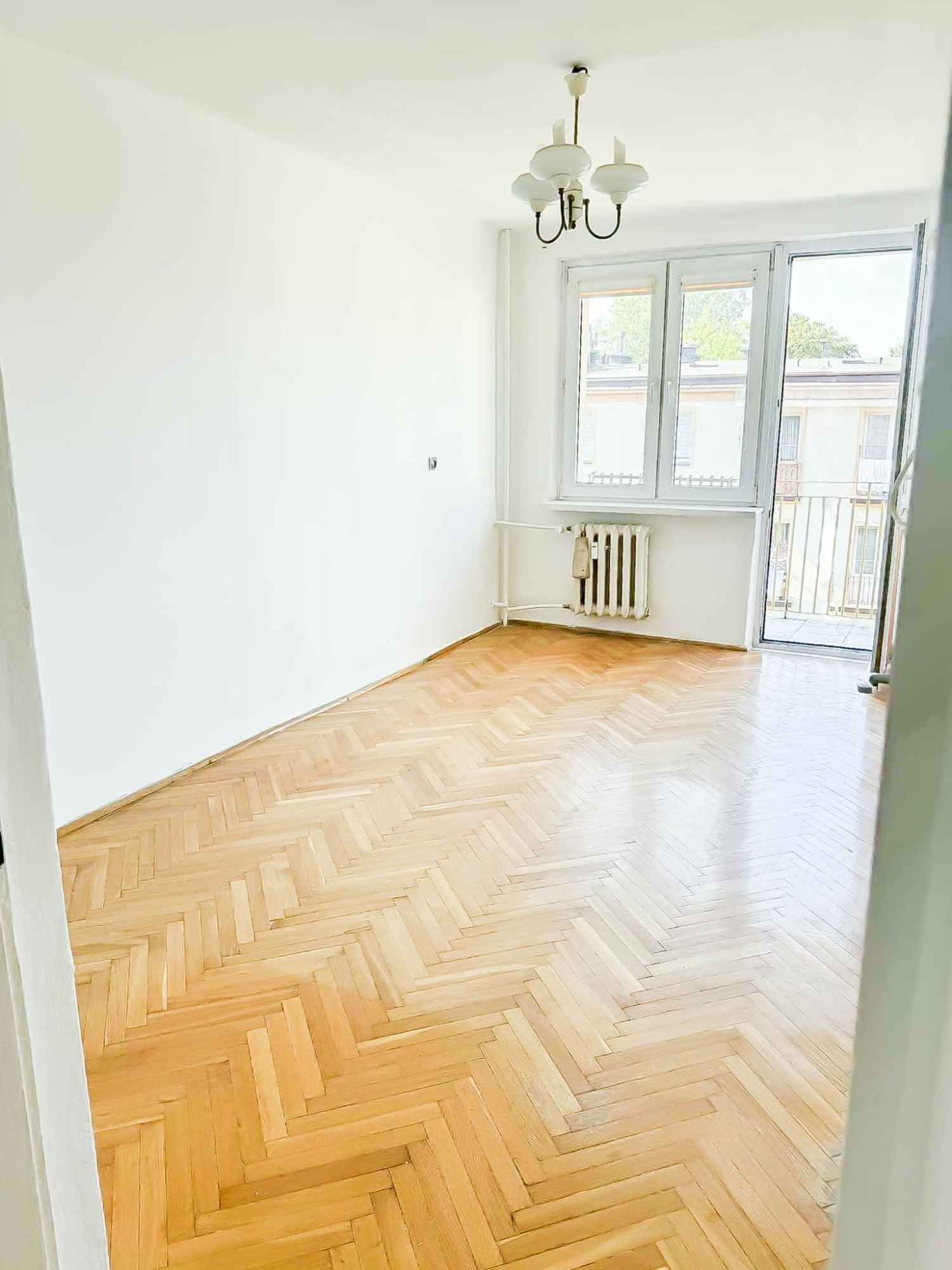 Twoje 32 m² w sercu Rzeszowa – Baza wypadowa z widokiem na możliwości! Rzeszów - zdjęcie 1