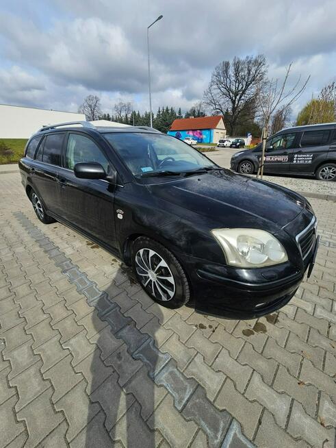 Toyota Avensis D4D 2.0 - 2004r Głogów - zdjęcie 4