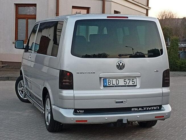 Volkswagen Multivan Zwoleń - zdjęcie 9