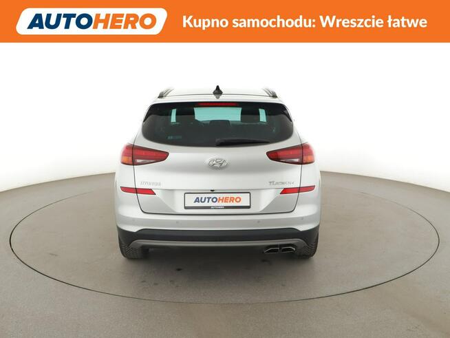 Hyundai Tucson panorama navi kamera manual auto klima grzane fotele Warszawa - zdjęcie 6