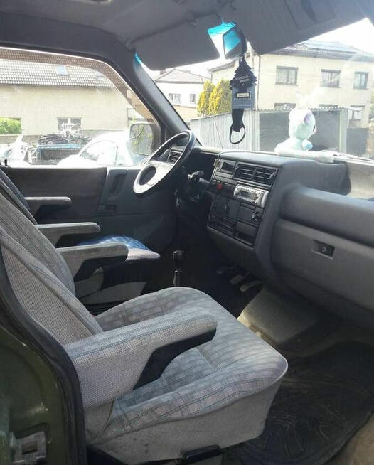 Sprzedam VW T4 Multivan 2.4D Reda - zdjęcie 4