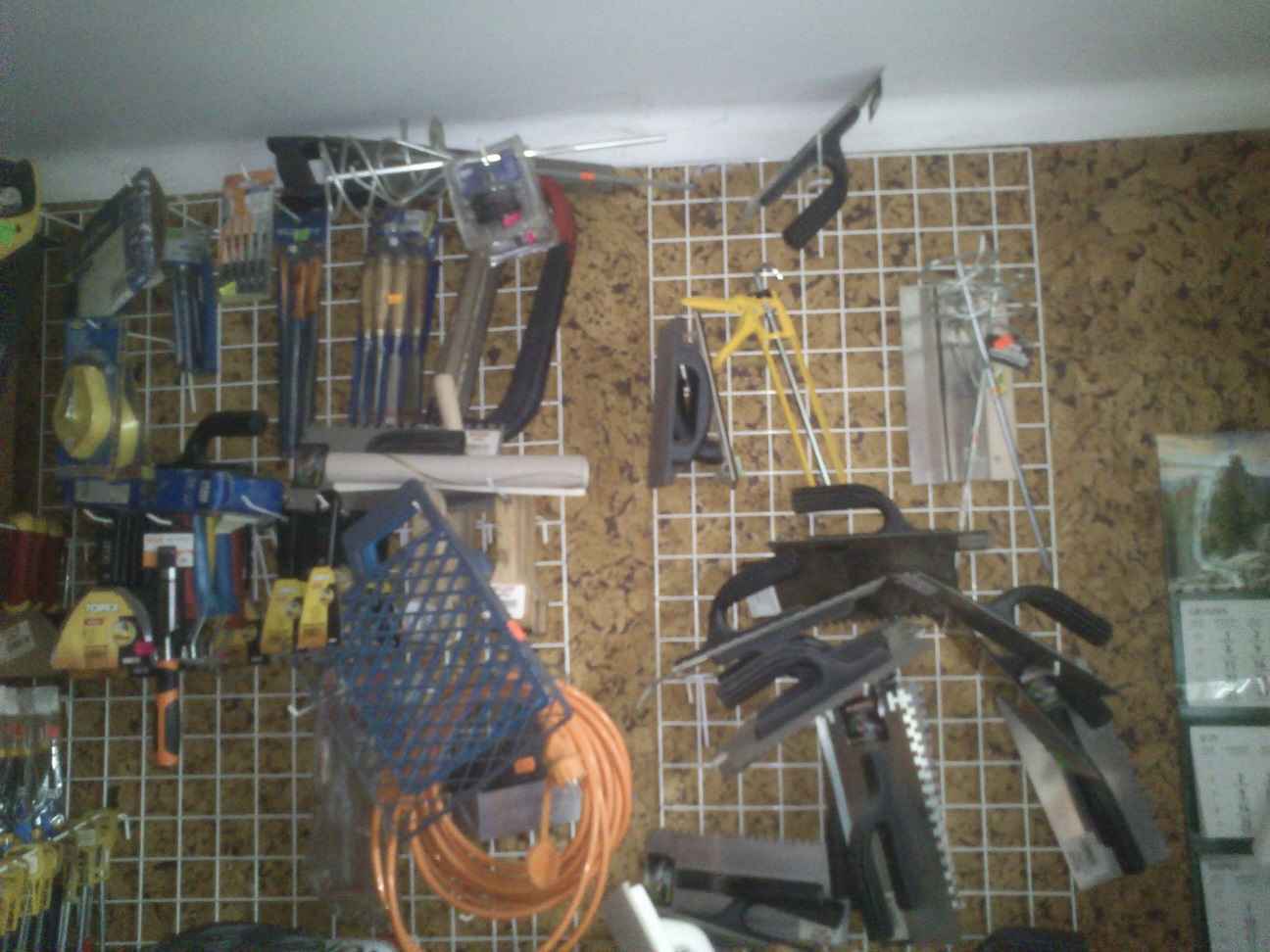 Narzędzia i materiały po likwidacji sklepu Radom - zdjęcie 1
