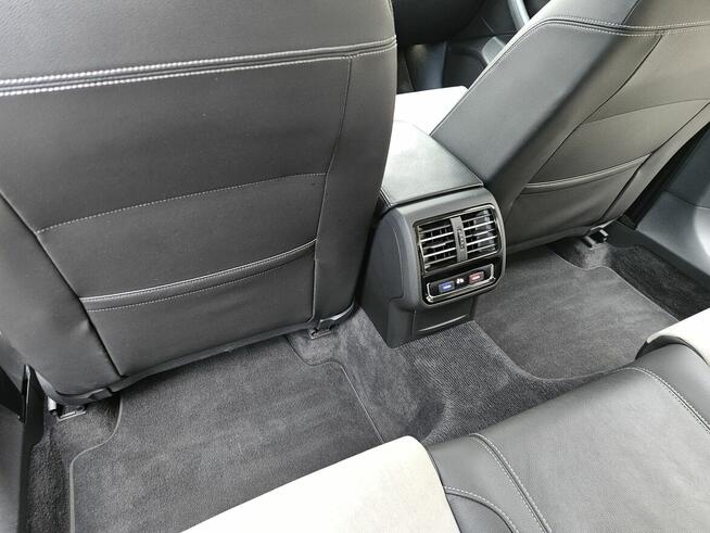 Volkswagen Passat 1.8 TSI BMT Highline DSG Rokietnica - zdjęcie 10