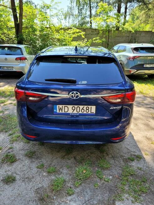 Toyota Avensis T29 Premium MS Piaseczno - zdjęcie 3