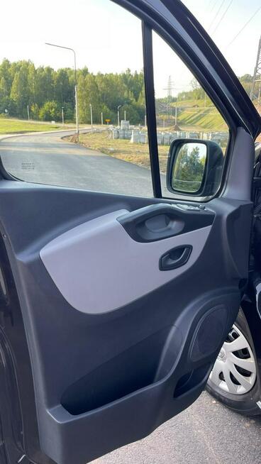 Renault Trafic III L2H1 9 osobowy Wąchock - zdjęcie 12