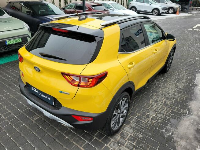 Kia Stonic FV23%/Automat/120KM/Business Line/pierwszy właściciel/MHEV Toruń - zdjęcie 9