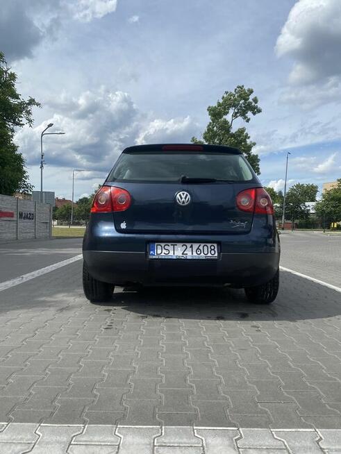 Volkswagen Golf V 2005r Obórki - zdjęcie 1