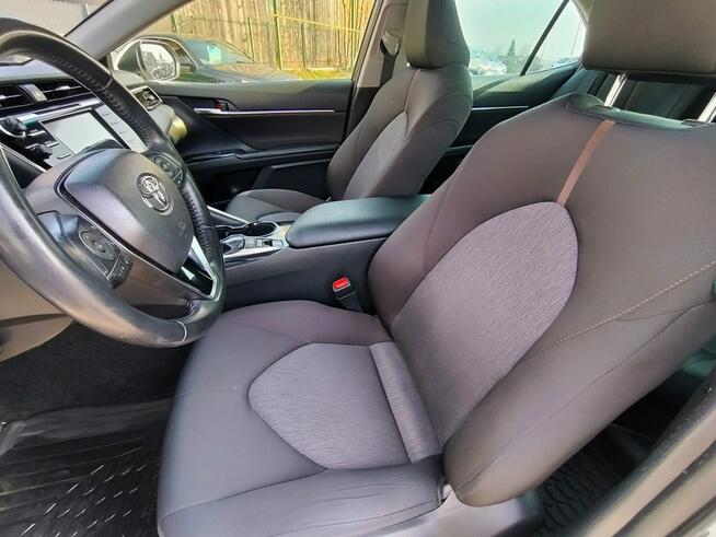 Toyota Camry 2,5 Hybrid*Salon Polska*Serwis ASO* Harklowa - zdjęcie 12