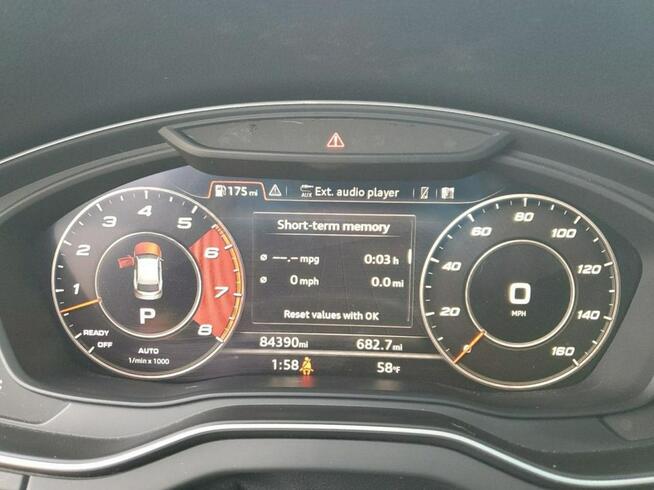 Audi SQ5 / Najbogatsza wersja Prestige / Quattro / Tarnów - zdjęcie 9