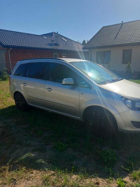 Samochód Zafira Opel Radom - zdjęcie 10