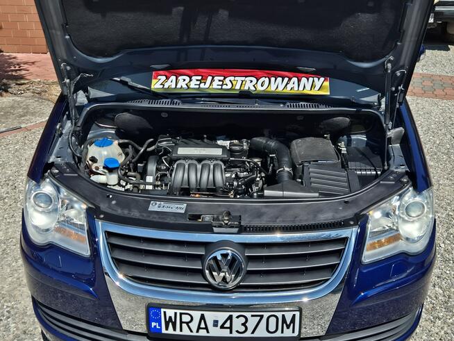 Volkswagen Touran 1.6B MPI 102KM. 2009r Lift, Oryginał Lakier Radom - zdjęcie 3