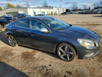 Volvo S60 / 3.0 304KM / 4x4 / Bogate wyposażenie /