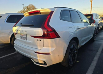 Volvo XC 60 Bogata wersja wyposażenia / AWD / B5 Chwaszczyno - zdjęcie 3