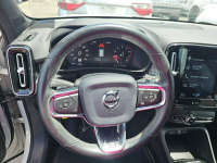 Volvo XC 40 R-Design / AWD / niski przebieg Wrocław - zdjęcie 8