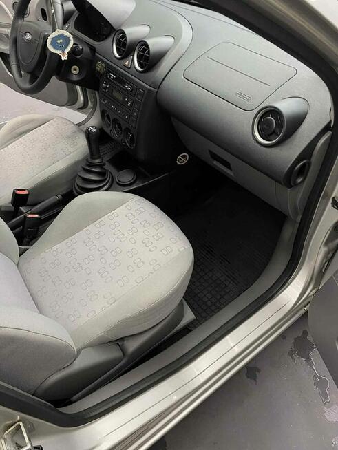 Ford Fiesta 1.4 TDCi | 2003 | 128 000 km | 68 KM | Srebrny Olkusz - zdjęcie 12