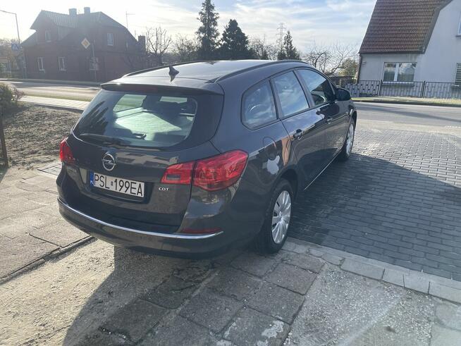 Opel Astra J 1.6 CDTI 110 KM Jarocin - zdjęcie 2