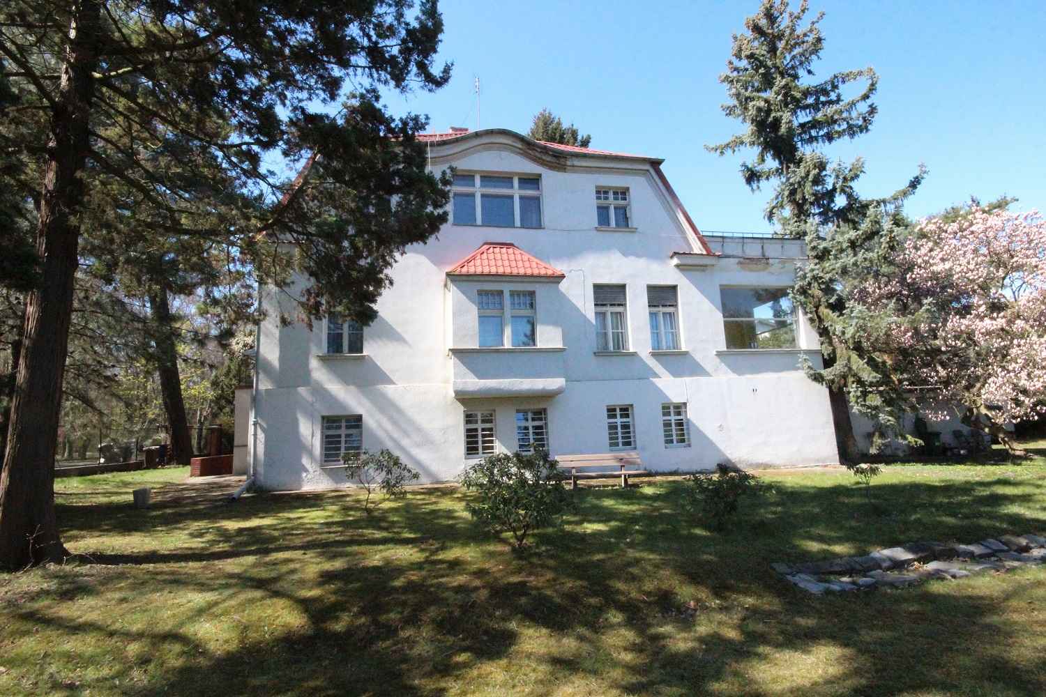 14pok, 300met, okolice Lipińskiego PIĘKNY OGRÓD/2 GARAŻE (Wrocław) Śródmieście - zdjęcie 4