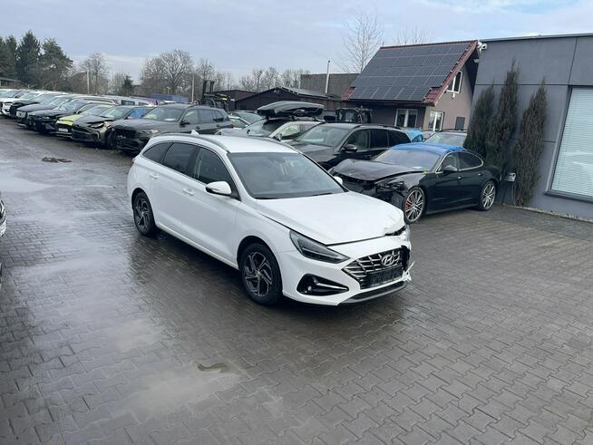 Hyundai i30 1.5l LED HAK Kamera Podgrzewanie Klimatronik Gliwice - zdjęcie 2