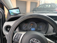 Sprzedam Yaris z niskim przebiegiem