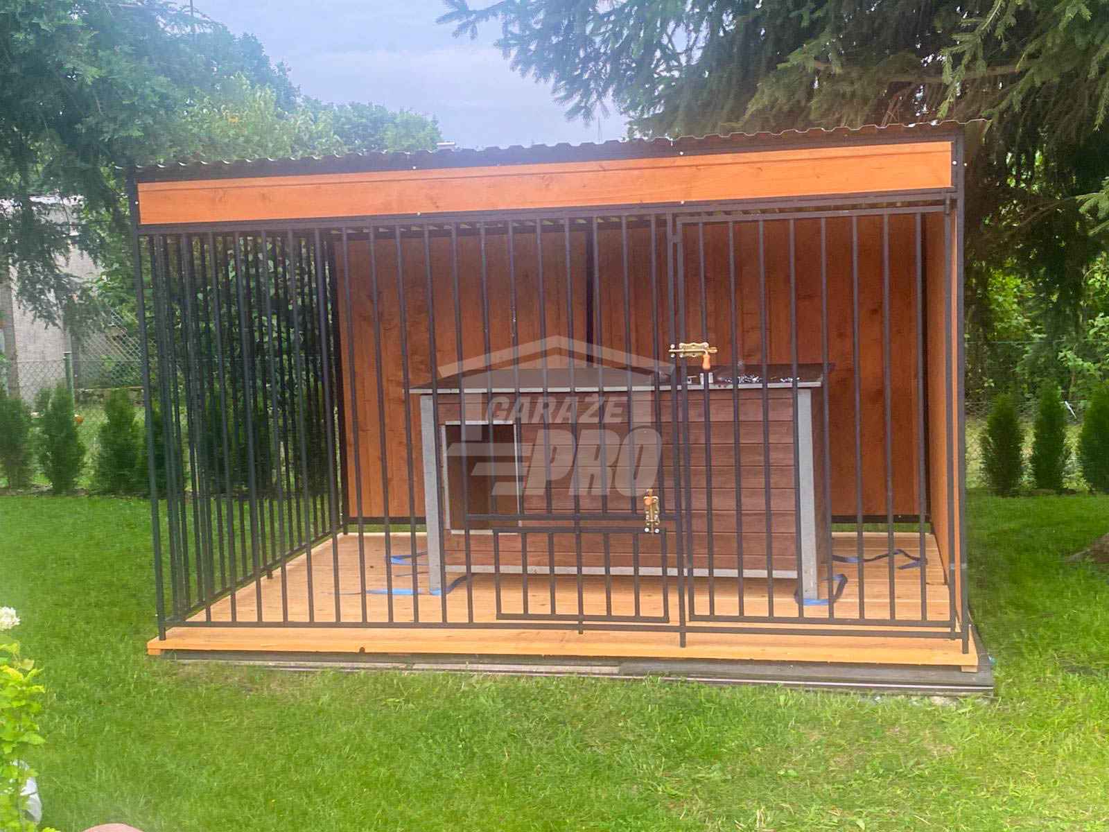 Kojec dla psów 4x2m - furtka - ściany zabudowane podłoga GP634 Kalwaria Zebrzydowska - zdjęcie 4