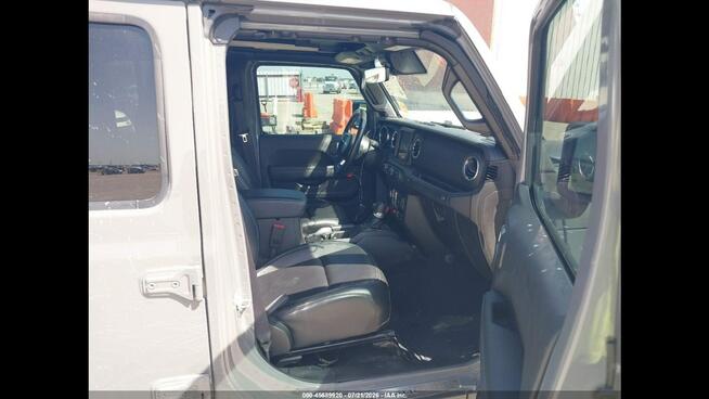 Jeep Wrangler RUBICON / AWD / niski przebieg Tarnów - zdjęcie 9