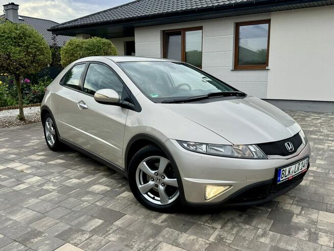 Civic UFO 1,8 Uwaga ! 94 tys km Serwis ASO oryginał lakier przebieg Szerominek - zdjęcie 2